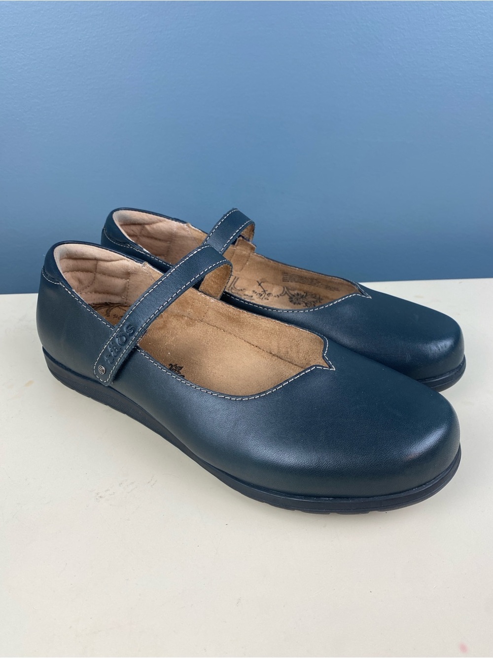 Taos Chorus Leather Mary Janes Size 8 Navy Blue Women’s Shoes Strap